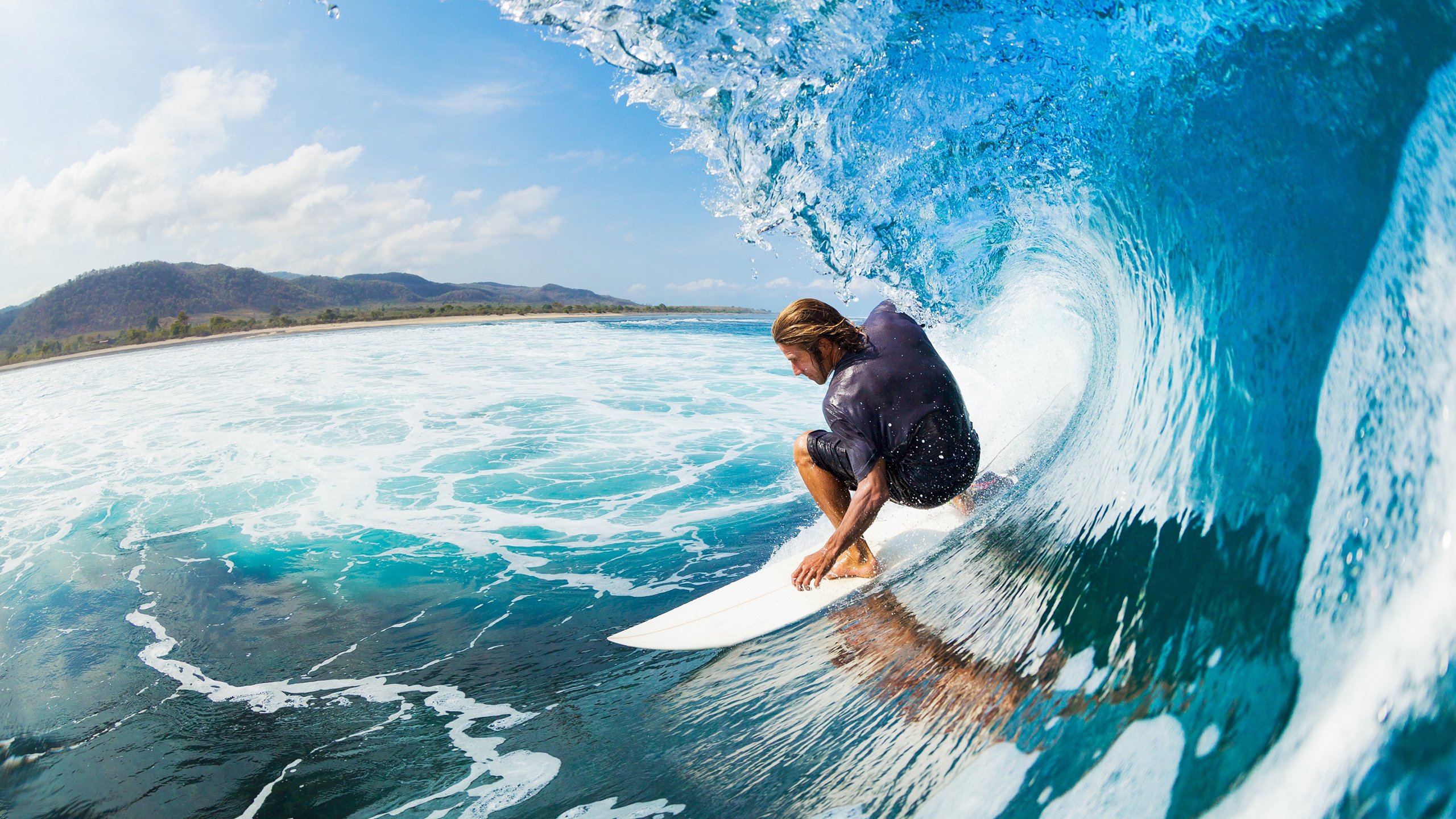 Doinb重要时刻夺冠，TL带队取胜！观众掌声雷动